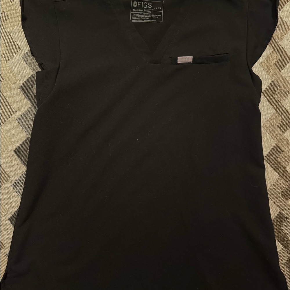 XS FIGS Black V-Neck ruffle top Scrub Top
